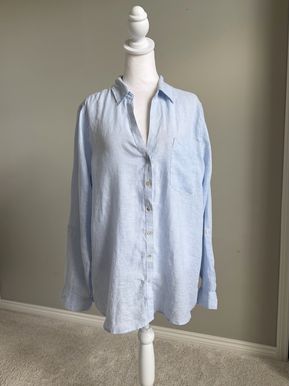 Light Blue Linen Women's Button-Down Shirt - Relaxed Fit